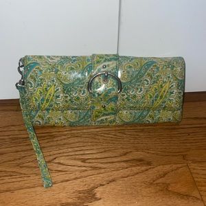 Patterned Clutch